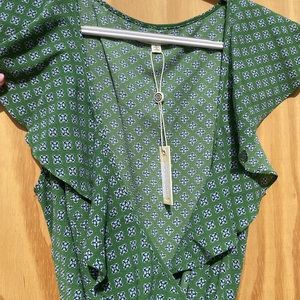 NWT Max Studio Wrap Dress Green Feminine Flowy 💚